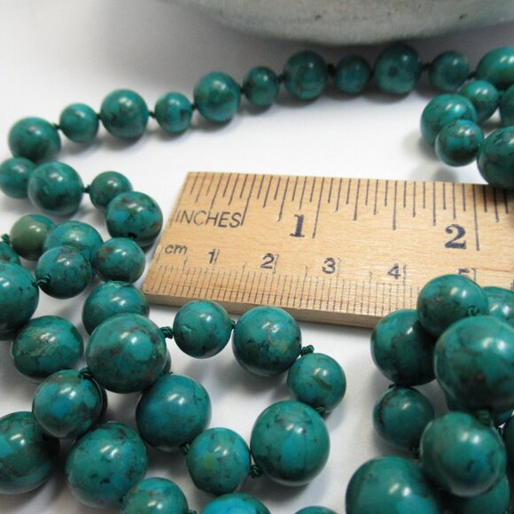 Hand Knotted Turquoise bead necklace - Picture 11 of 11